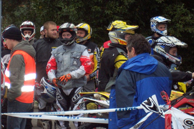 img00009.jpg