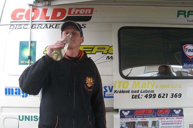 img00054.jpg