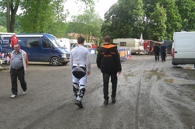 img00006.jpg