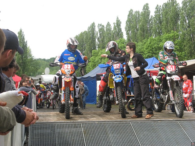 img00012.jpg