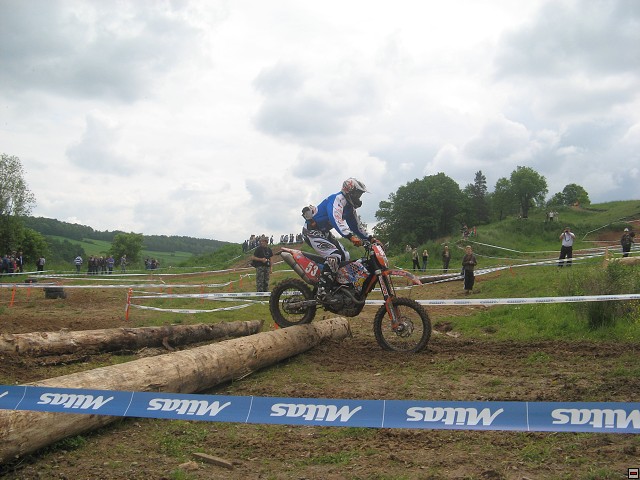 img00015.jpg