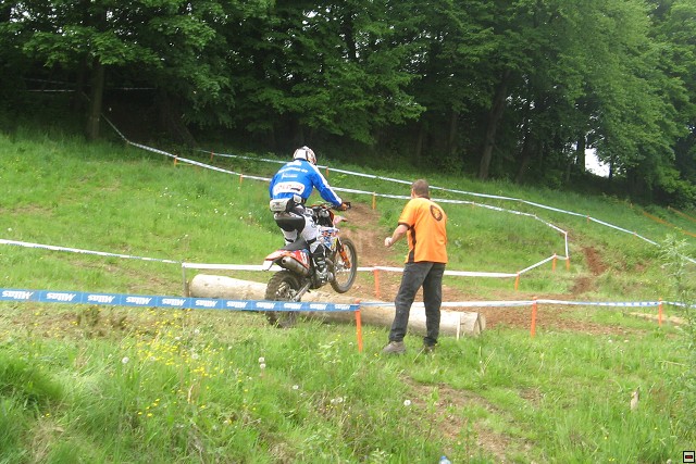 img00016.jpg