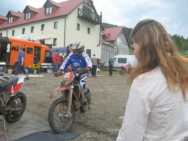 img00021.jpg