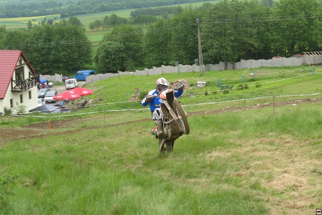 img00030.jpg