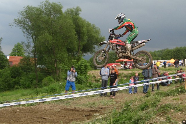 img00037.jpg