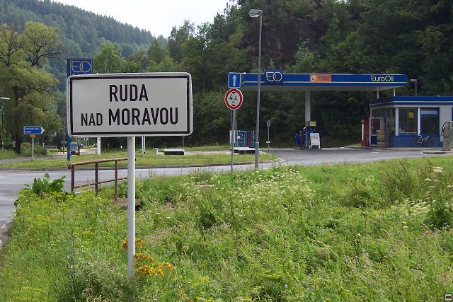 img00017.jpg