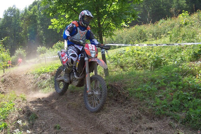 img00025.jpg