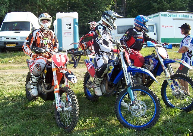 img00002.jpg