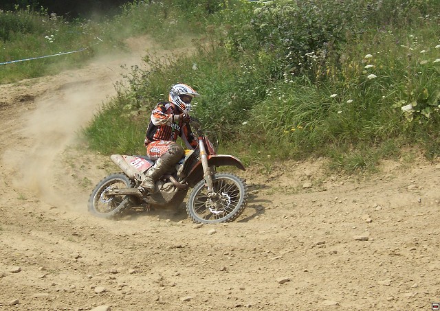 img00064.jpg
