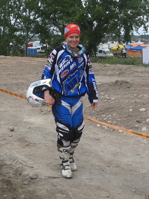 img00016.jpg
