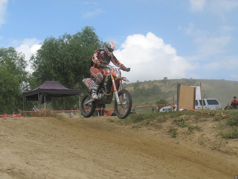 img00020.jpg