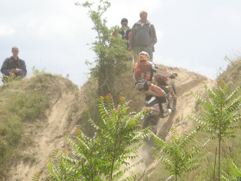 img00027.jpg