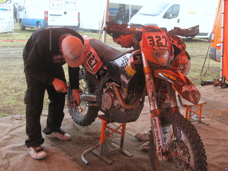 img00037.jpg