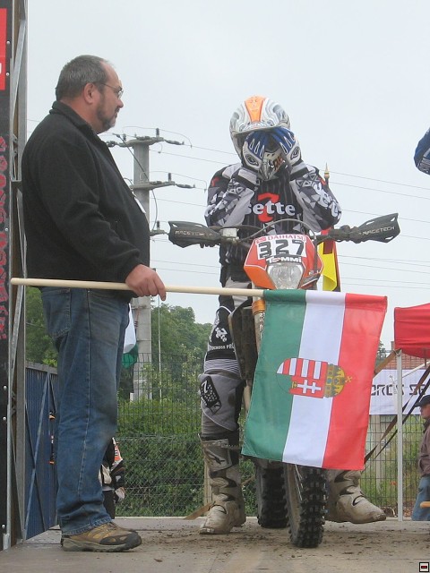 img00045.jpg