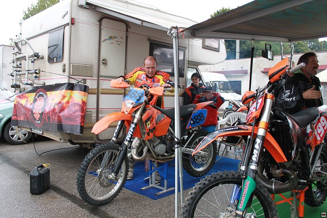 img00018.jpg