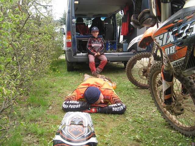img00102.jpg