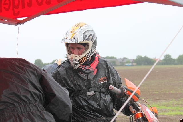 img00017.jpg