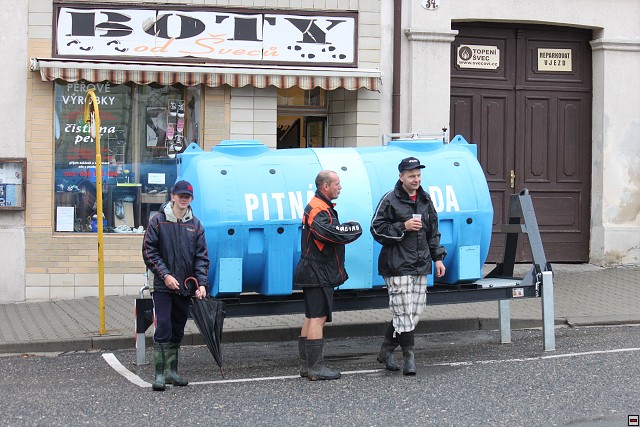 img00018.jpg