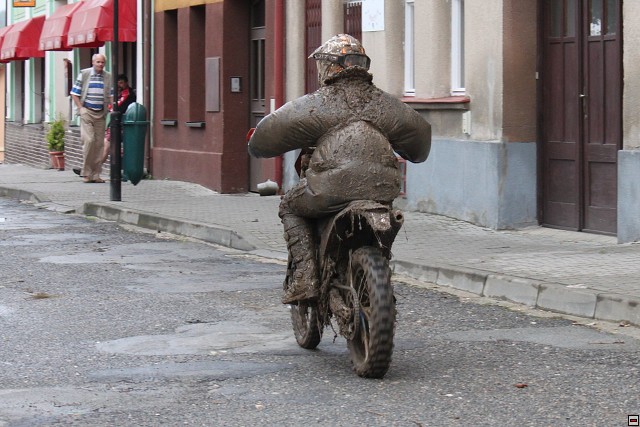 img00047.jpg
