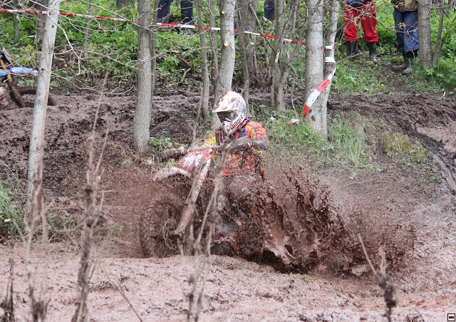 img00024.jpg
