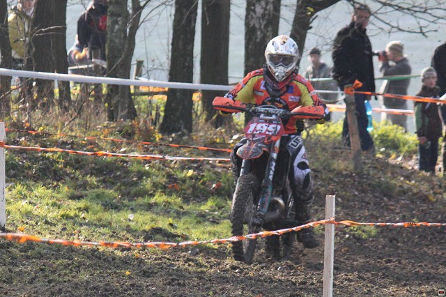 img00015.jpg