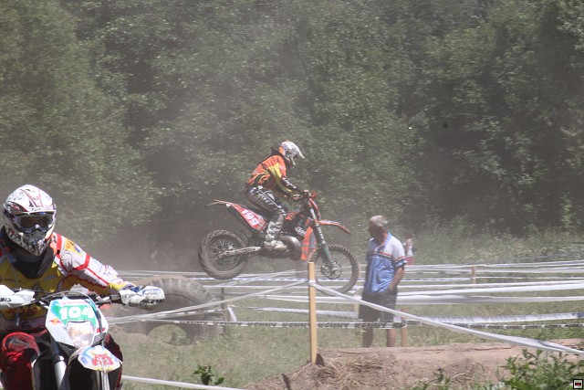 img00009.jpg
