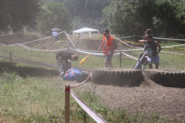 img00015.jpg