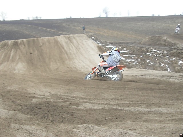 img00002.jpg