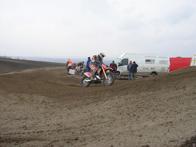 img00007.jpg