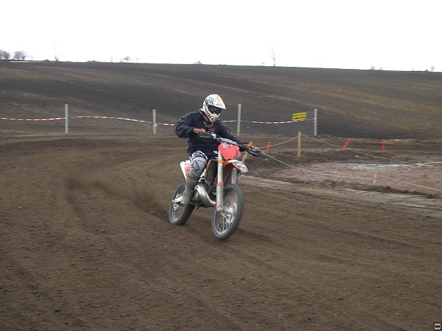 img00016.jpg