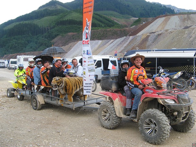 img00008.jpg