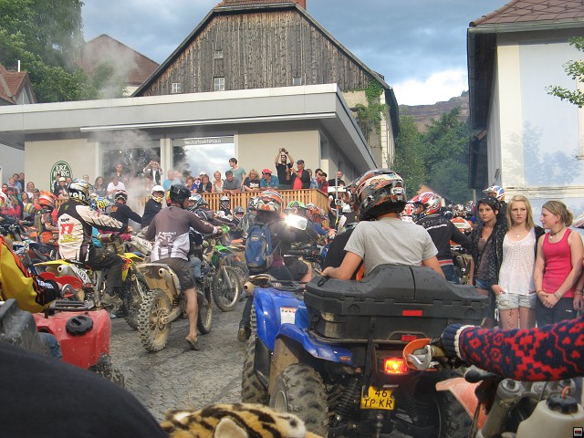 img00035.jpg