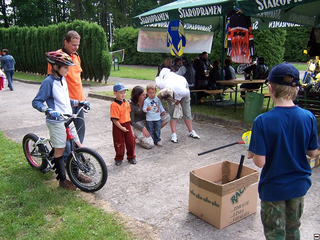img00011.jpg
