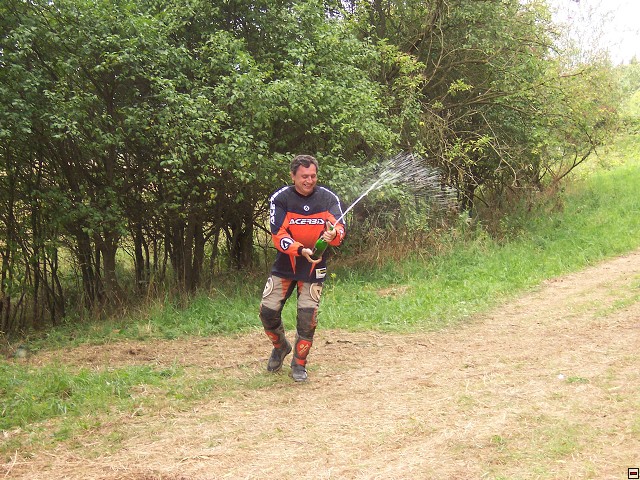 img00014.jpg