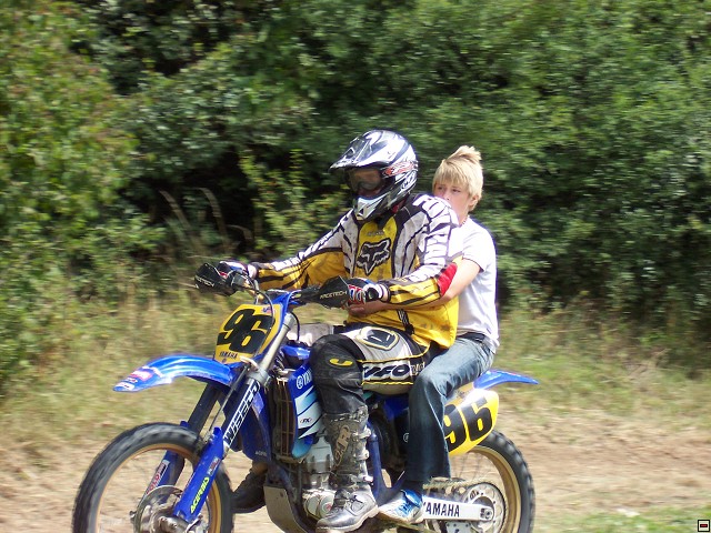 img00022.jpg
