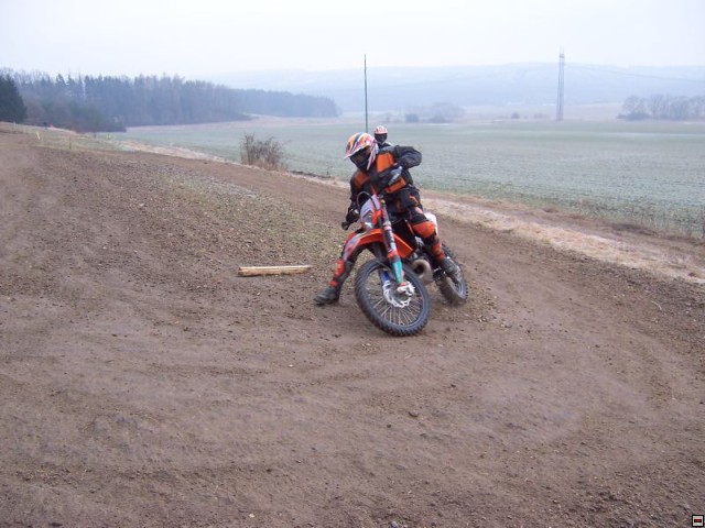 img00128.jpg
