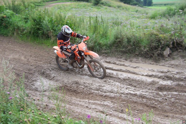 img00018.jpg