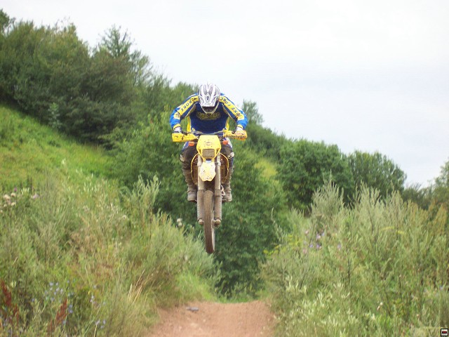 img00122.jpg