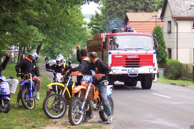 img00002.jpg