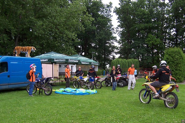 img00010.jpg