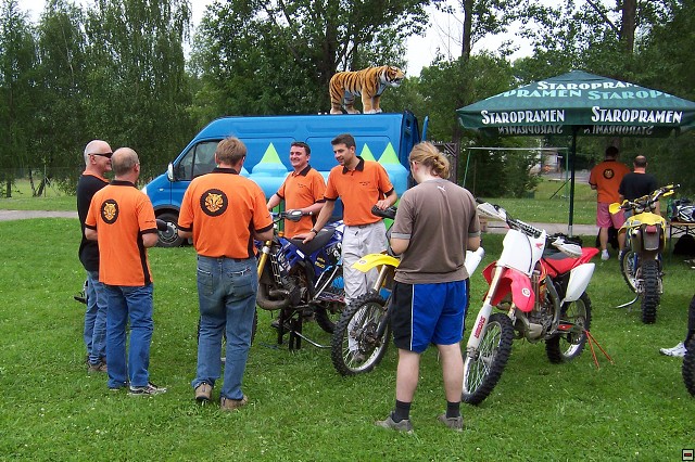 img00013.jpg