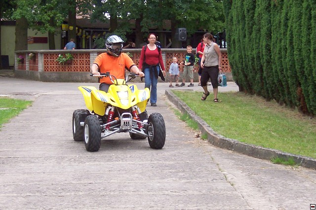 img00017.jpg