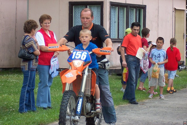 img00033.jpg