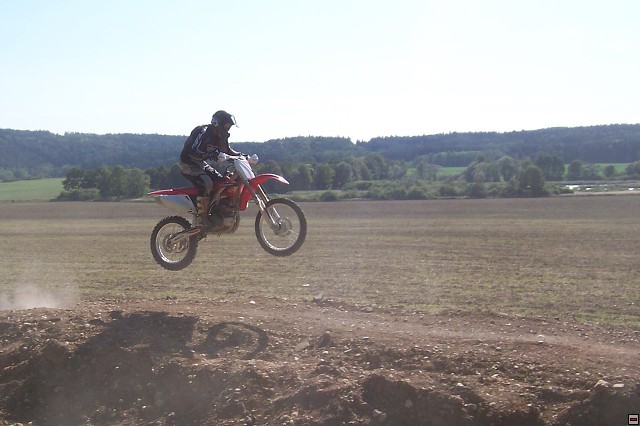 img00008.jpg