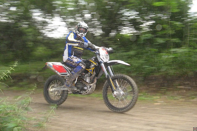 img00068.jpg