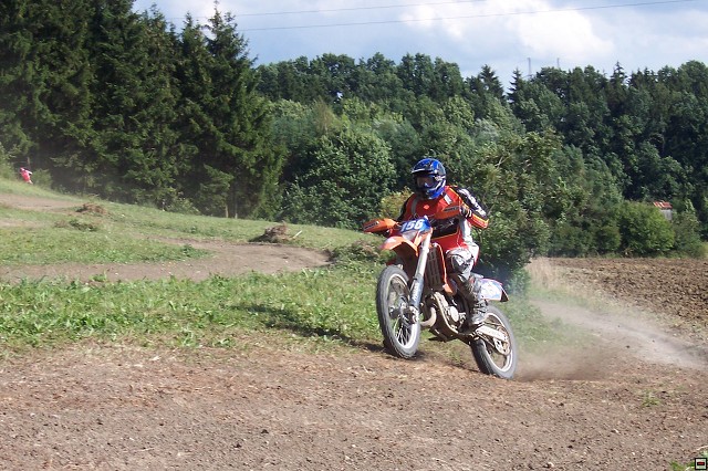 img00008.jpg