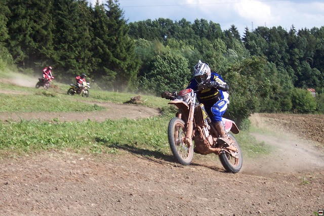 img00009.jpg