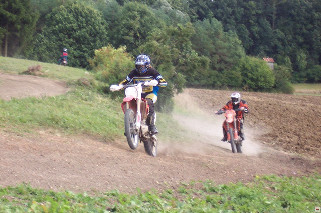 img00022.jpg