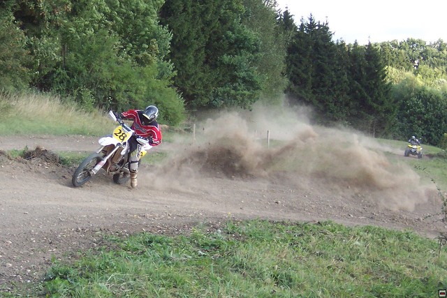 img00040.jpg