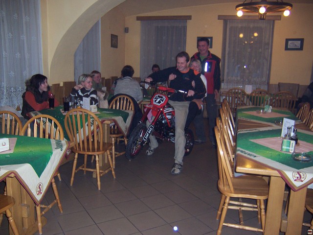 img00007.jpg